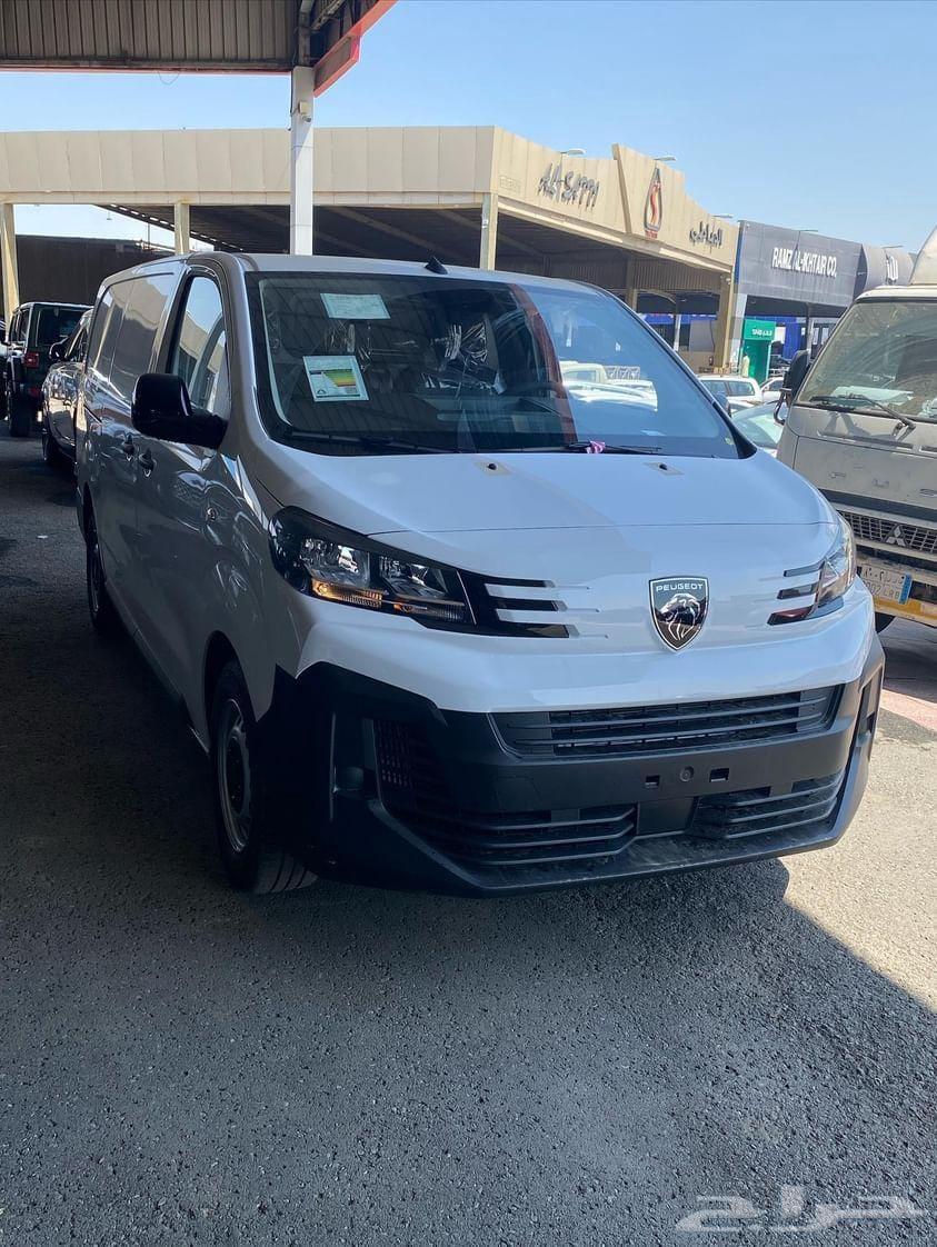 Peugeot Expert Goods Automatic Diesel 202563612743972867111