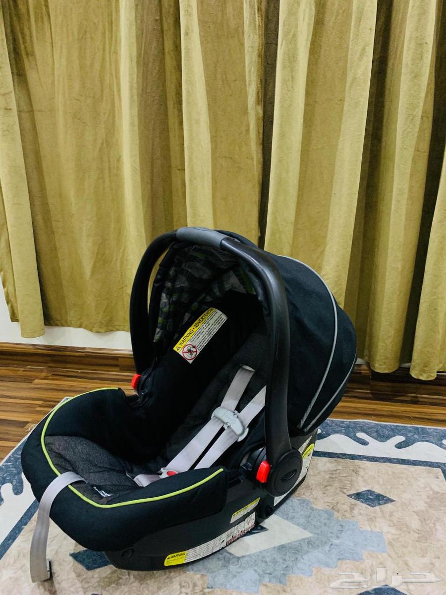 Car seat and baby rocker63409927904514111