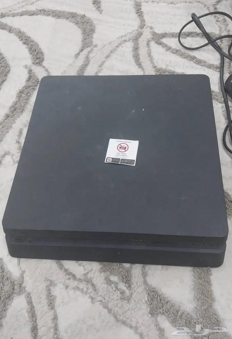 Sony 4 with all its accessories634049258618891129