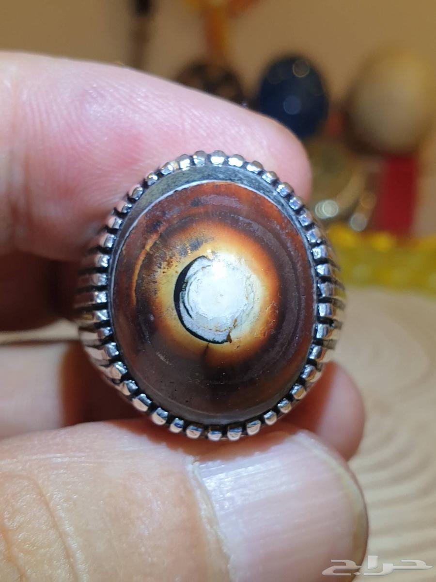 Yemeni Dawoodi Aqeeq with white eye, unique and rare color63402870578433111