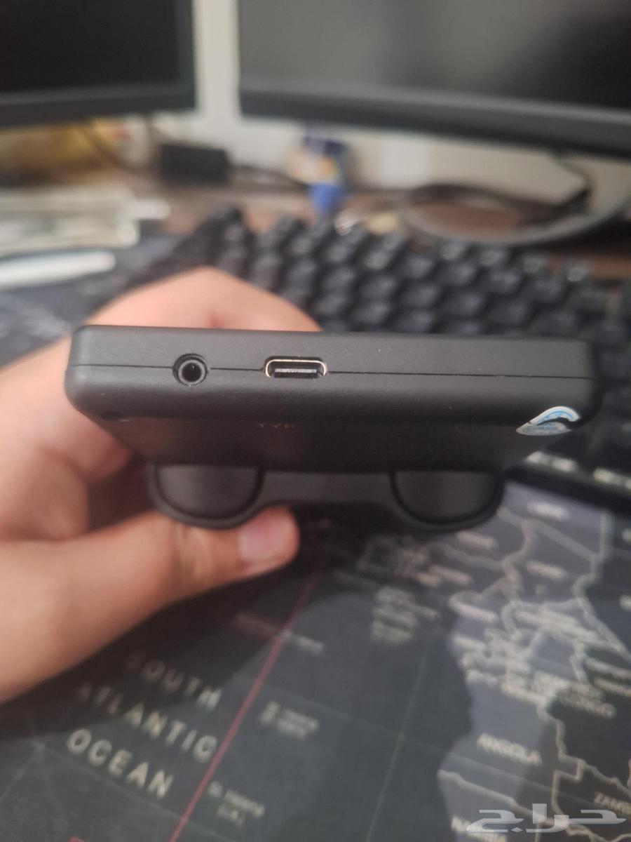 Good guys' gaming device63403601337090112