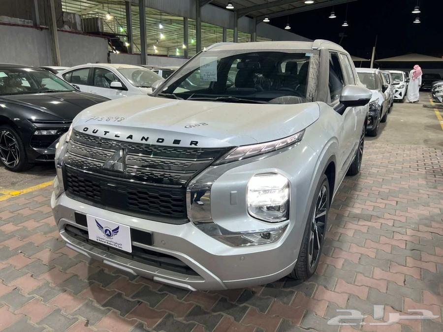 Mitsubishi Outlander Premium Full Option 2025. Available for Cash and Installment63613411238786111