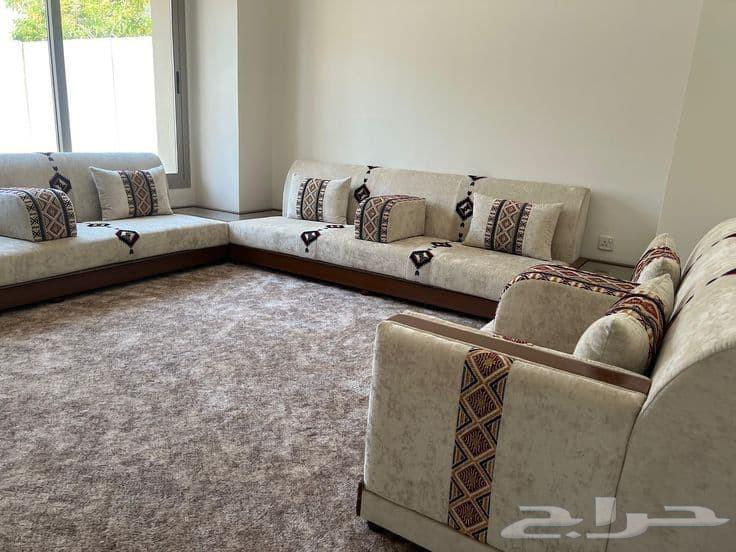 Furniture details. Sofa. Custom-made sessions63034030773634111
