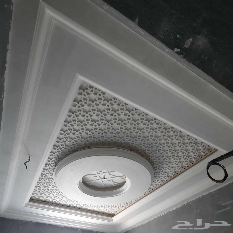 Implementation of gypsum decorations630323042064671128