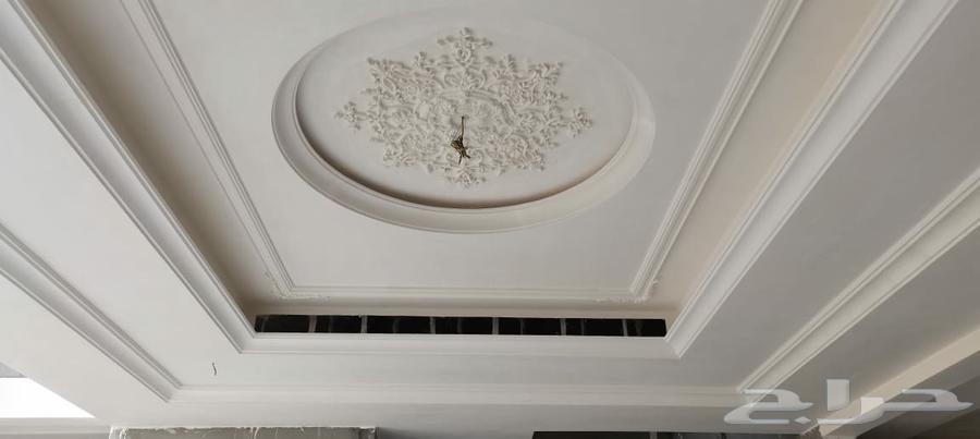 Implementation of gypsum decorations63032304206467114