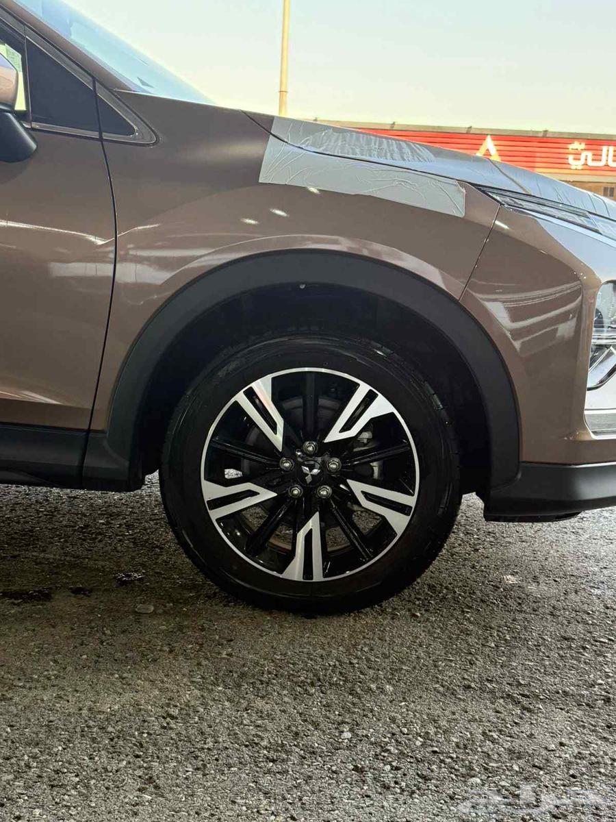Mitsubishi Eclipse Cross Model 202363613435447938112