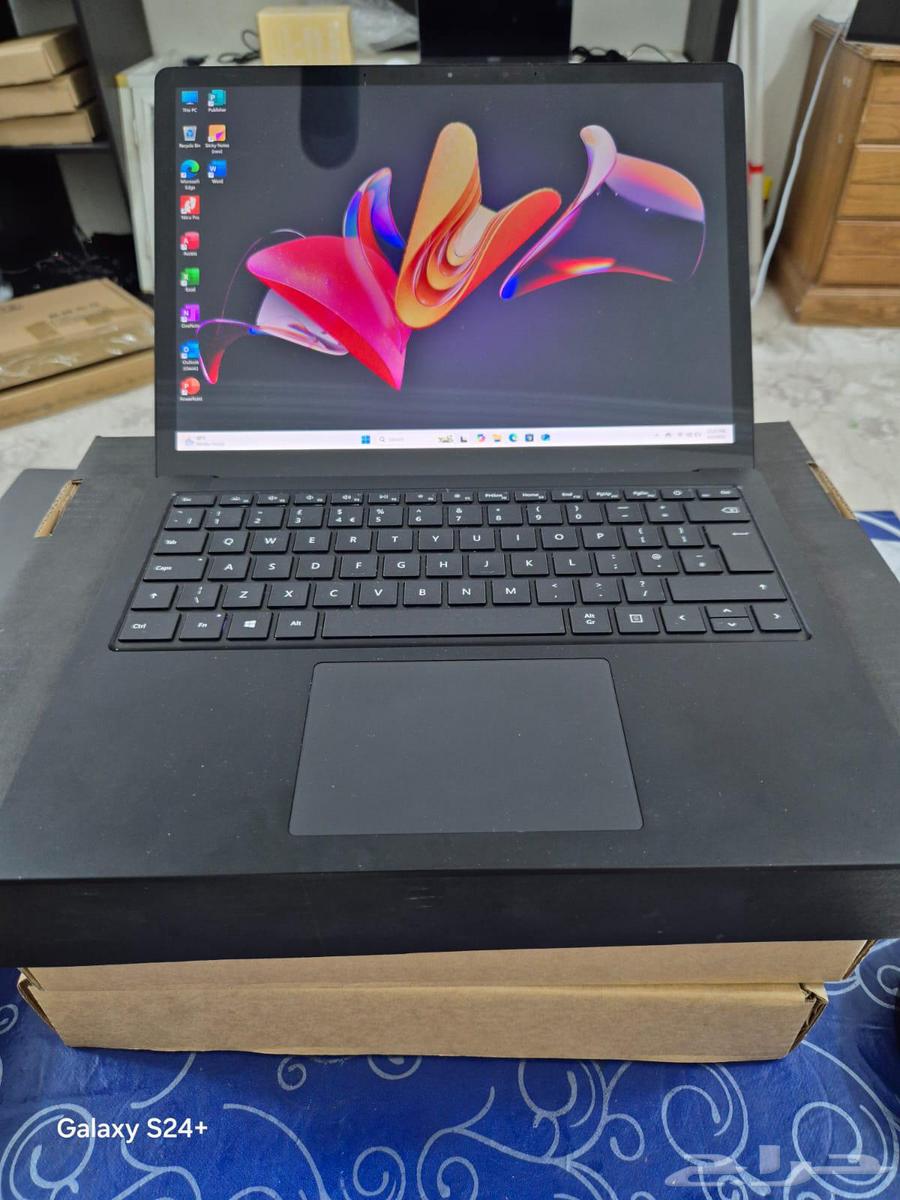 Microsoft Surface Laptop 5   Power Meets Elegance63398344790146114