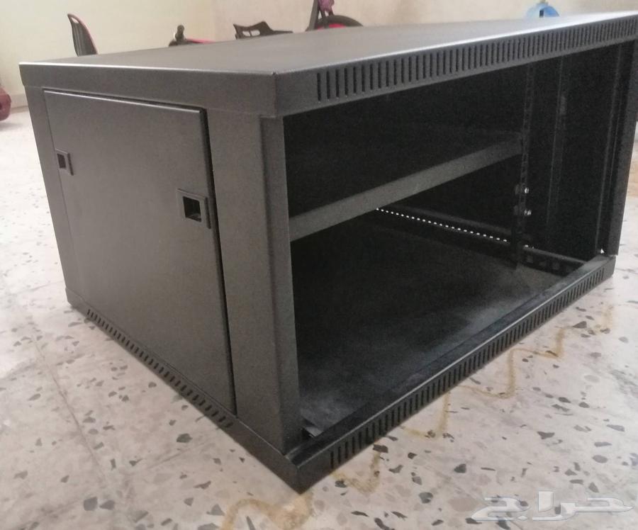 كبينة شبكات او كاميرات و باتش بانل موزع شبكة63399677917187112
