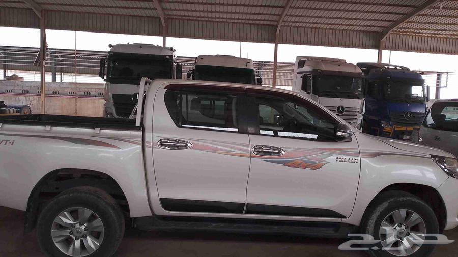 Toyota Hilux 201663613430182147112