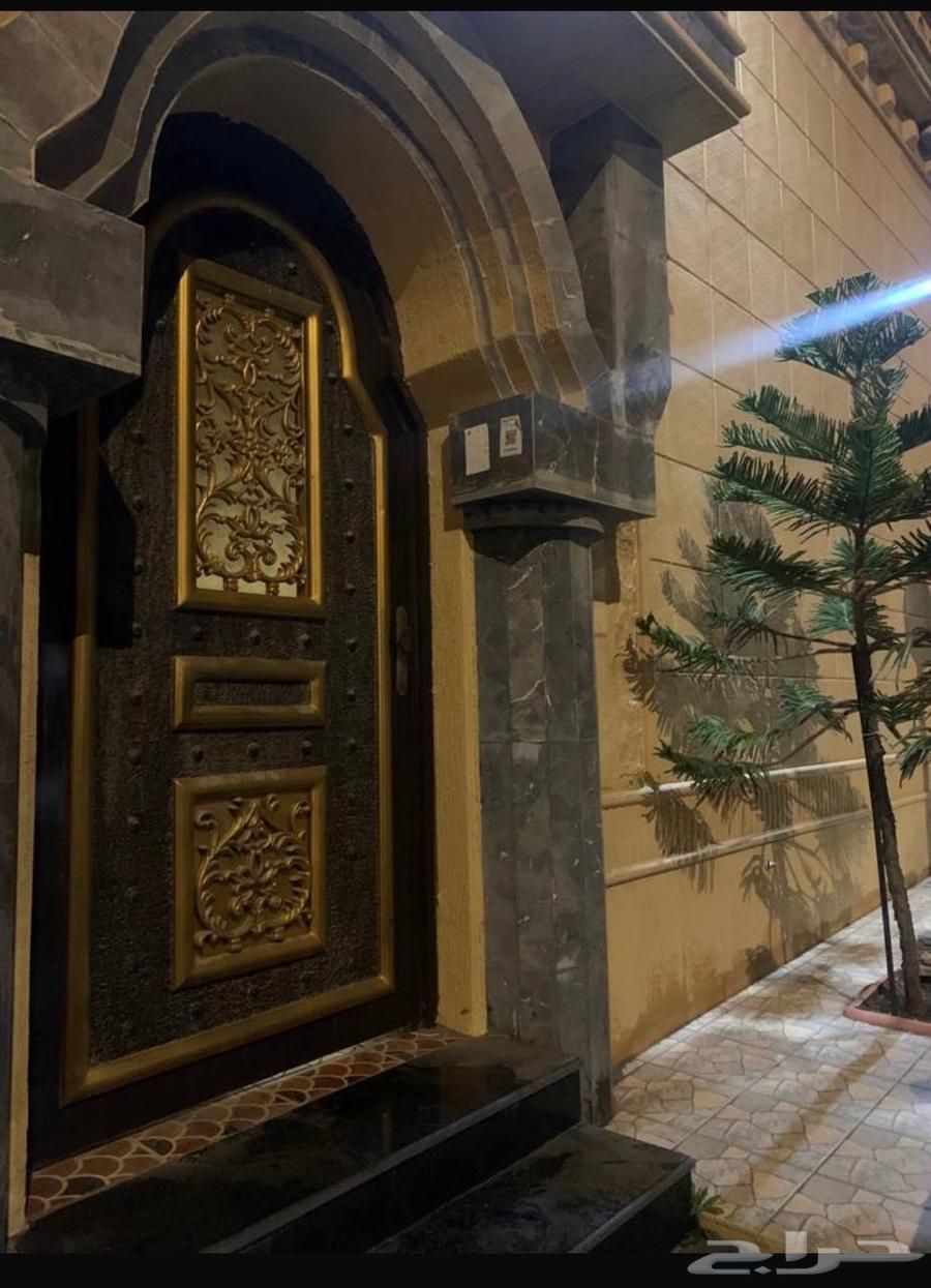 4 غرف مؤثثة ومكيفه للإيجار شهر صفر62899818837377111