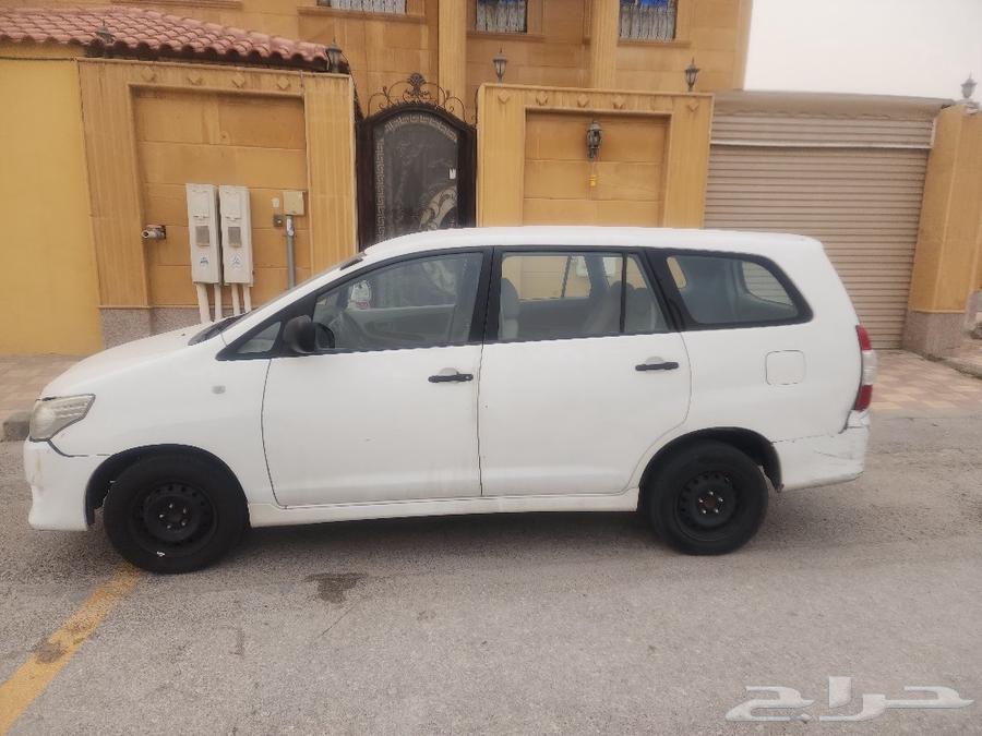Toyota Innova 2014 Clean.636139603023391114