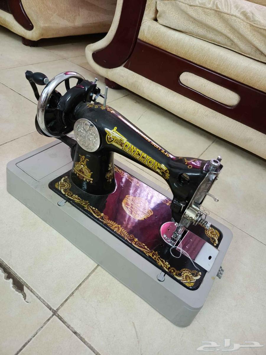 Sewing machine63613453205505111