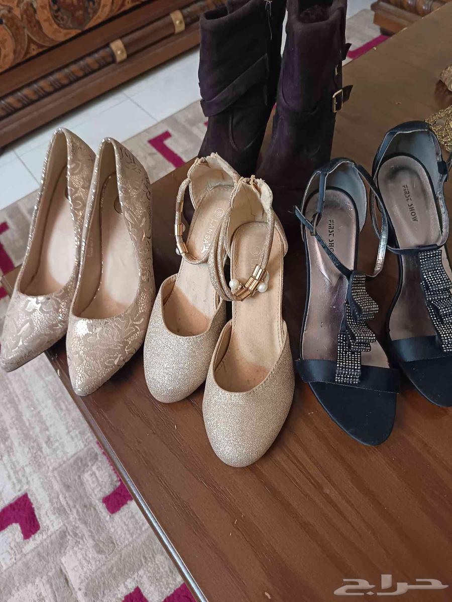 أحذيه نضيفه بكعب مع حذاء أطفال بعجل مثل الباتيناج كلهم ب6063372848910850111