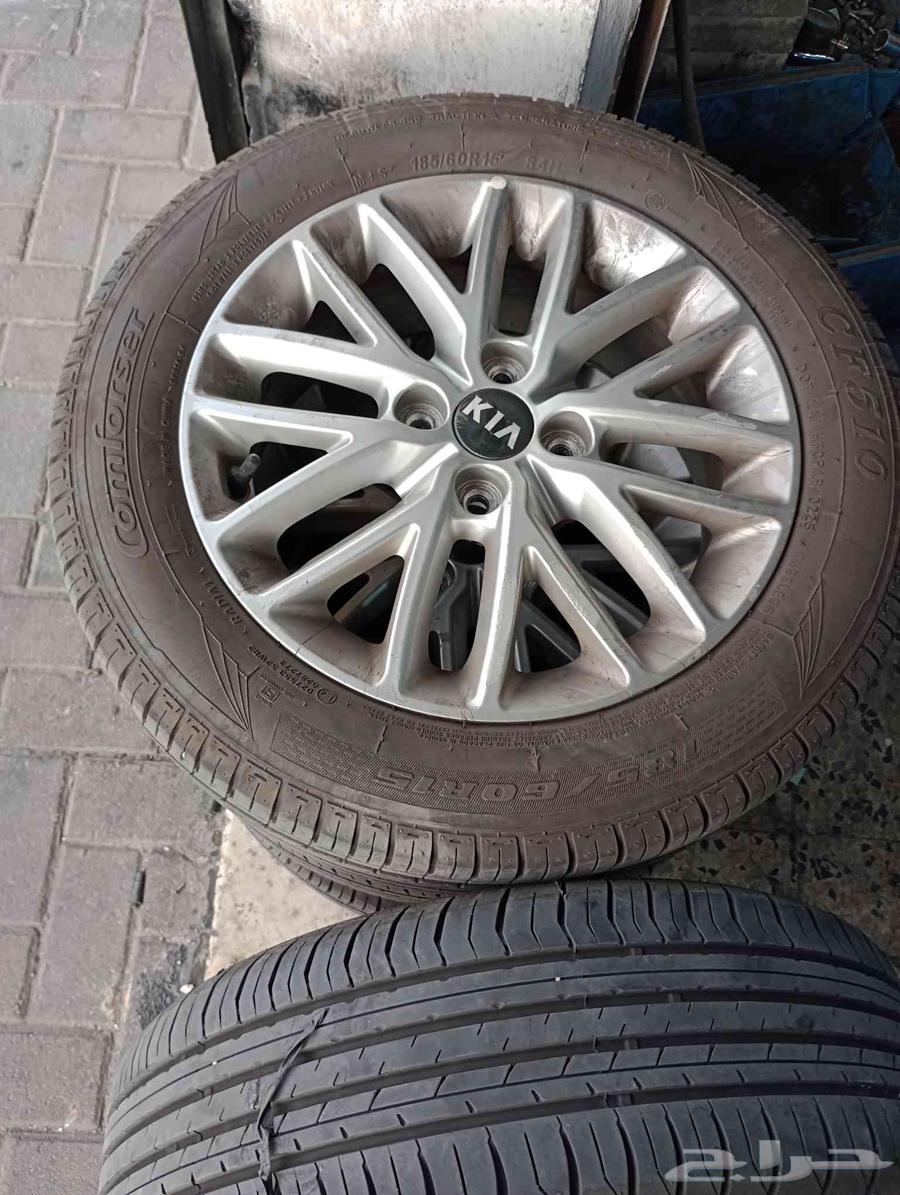 For sale 2019 Kia Rio rims, clean, full agency package, price 500 SAR with63613957287169111