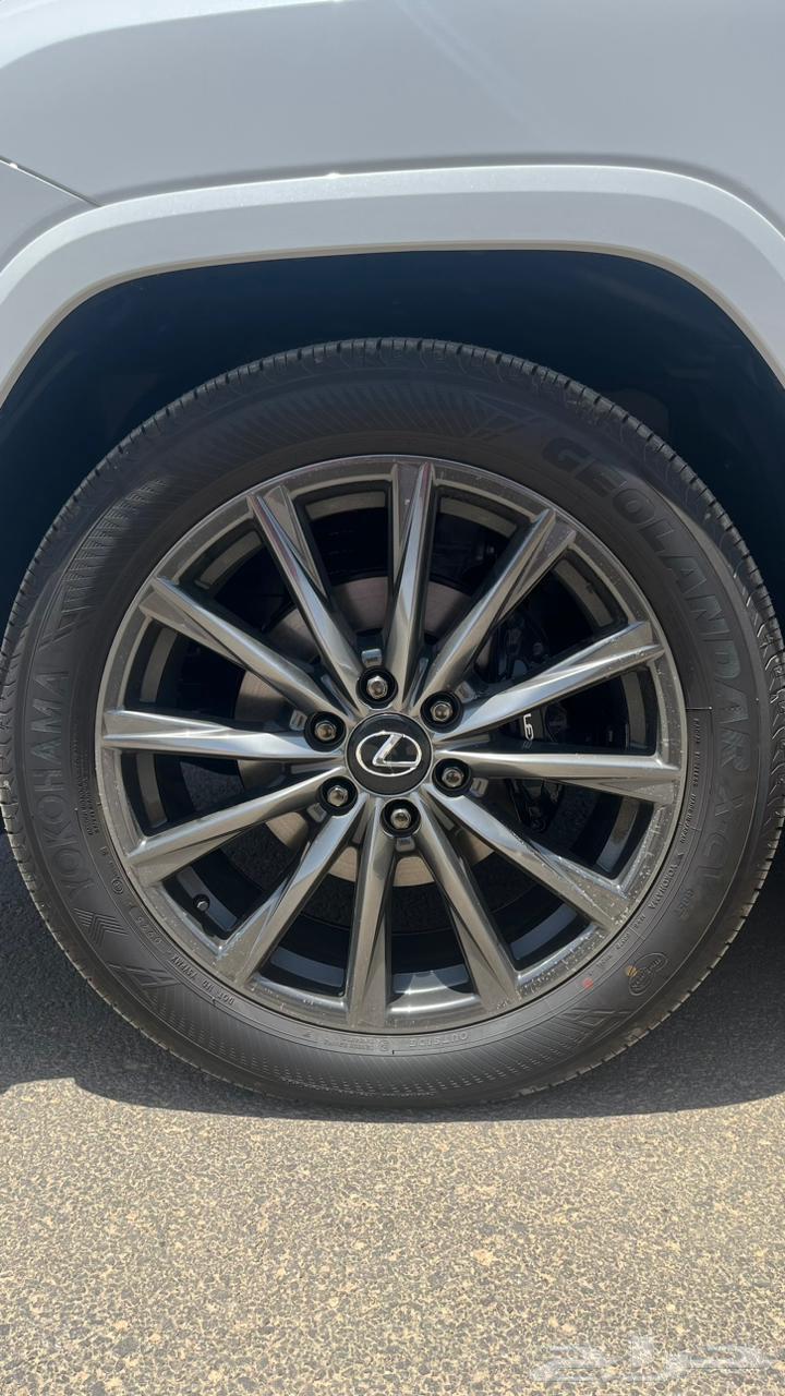 لكزس F-Sport 202563613715981059114