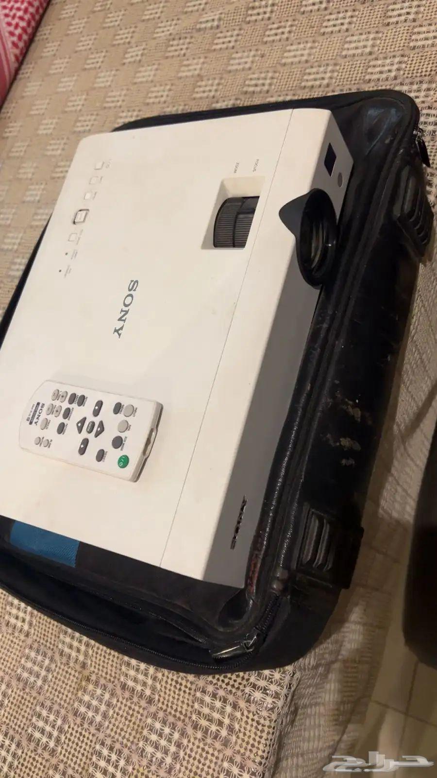 بروجكتر سوني Sony63377878057090113