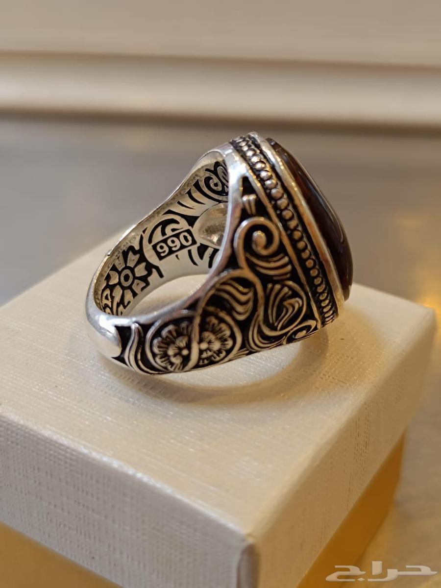 Yemeni agate ring, carved, engraved, and illustrated.63374565612931113