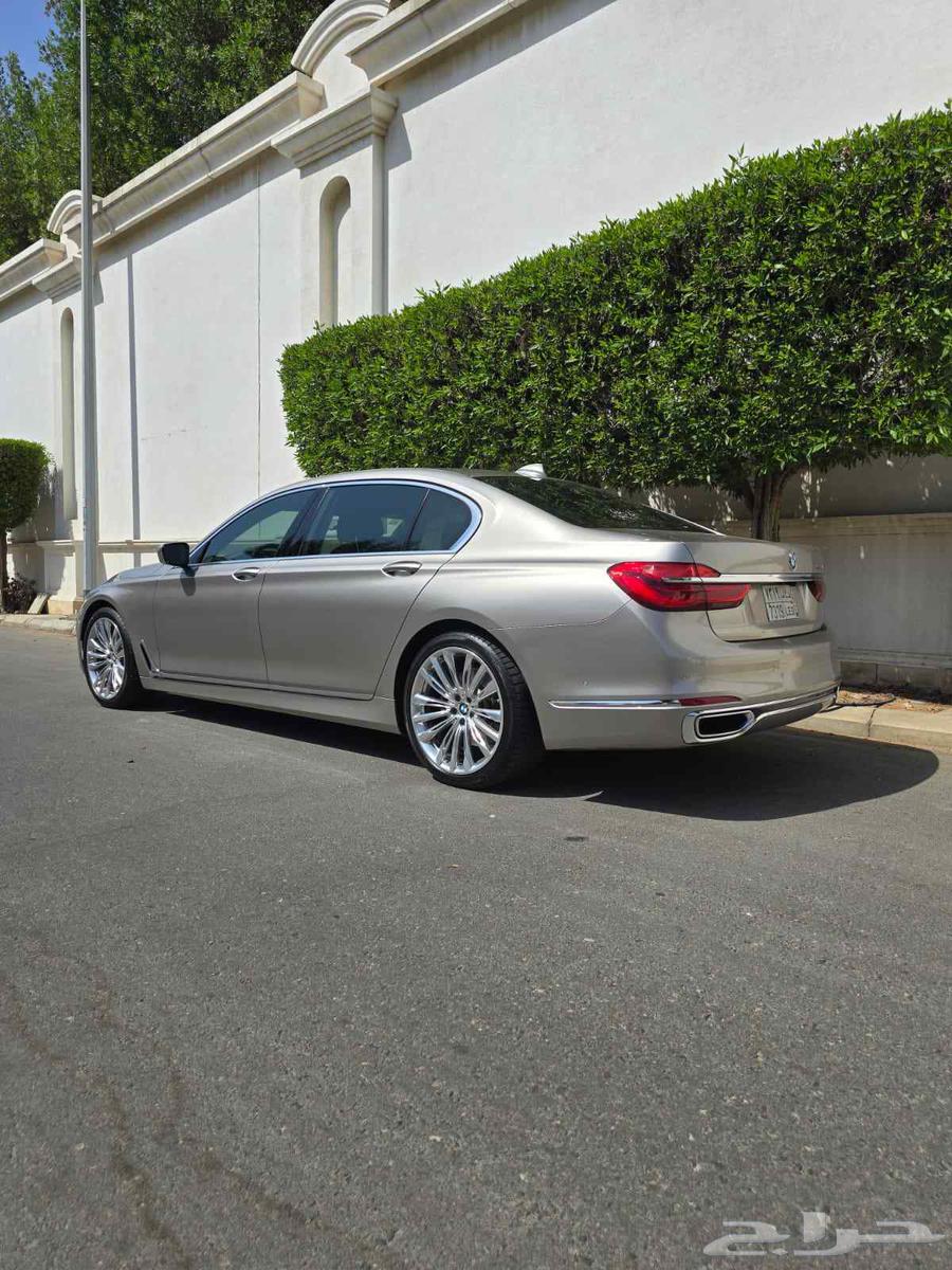 BMW 750 2018 Model in Excellent Condition63614176493315113