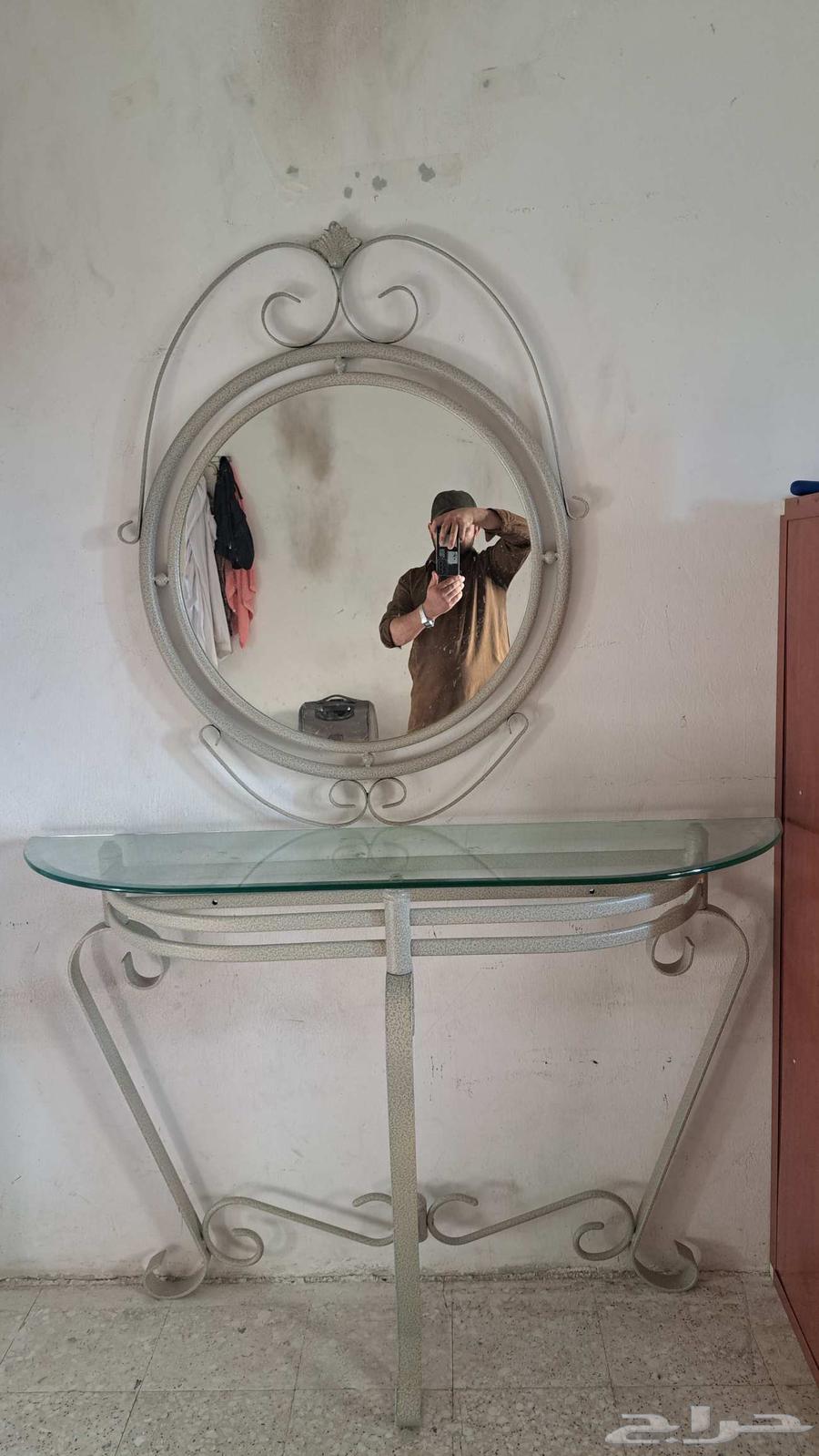 مرايه تصنيع تايوان نضيف للبيع63032287270657114