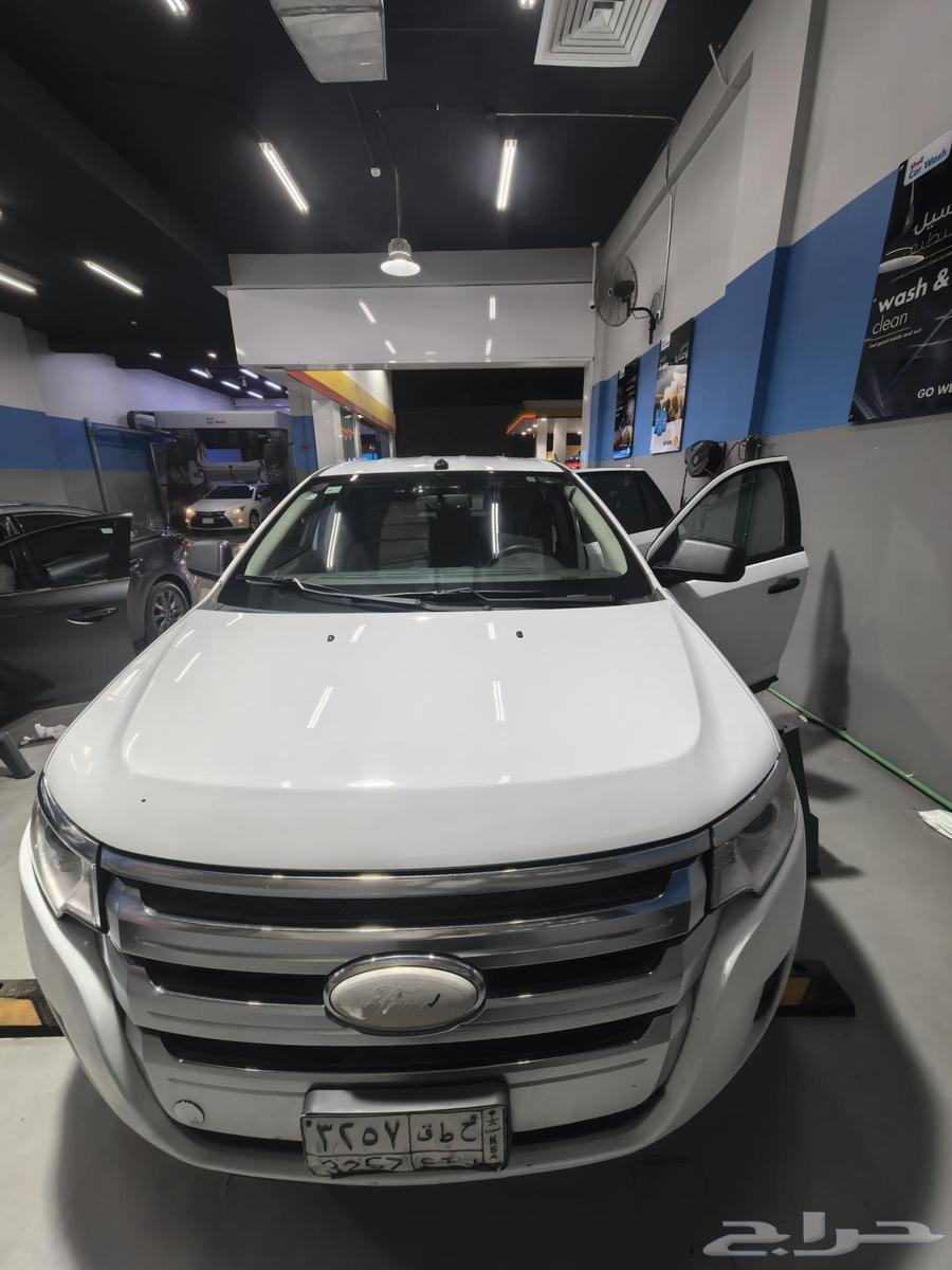 Ford Edge 201463614342340995111