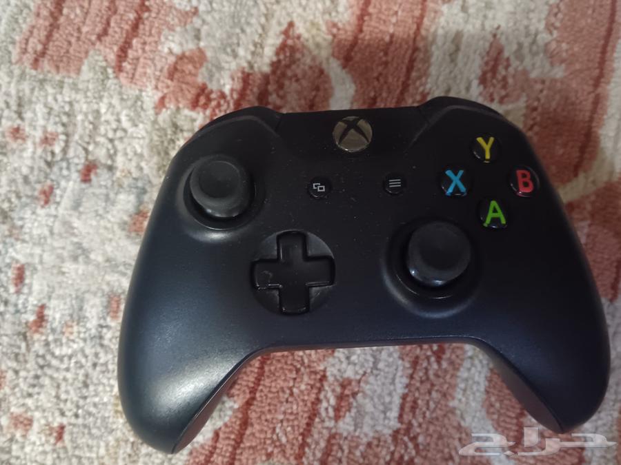 Xbox Series X, new, used once, no issues at all.63371726748801114