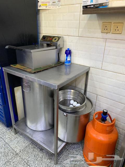 عيون غاز وصاج فطاير و طاولات استيل وقلاية زيت63370558560641112