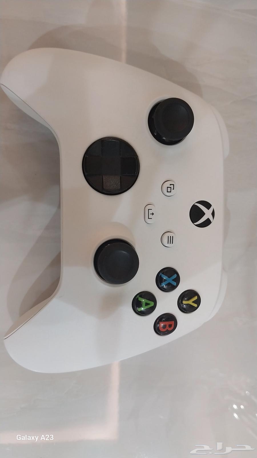كنترول الXbox633599065415701115