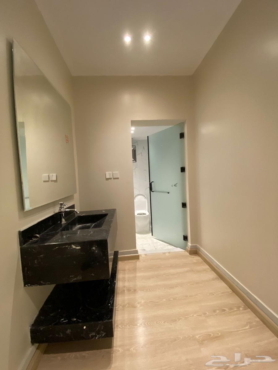 شقة حديثة للإيجار   الحمراء (قرب جسر البحرين) Modern Apartme63363253848578113