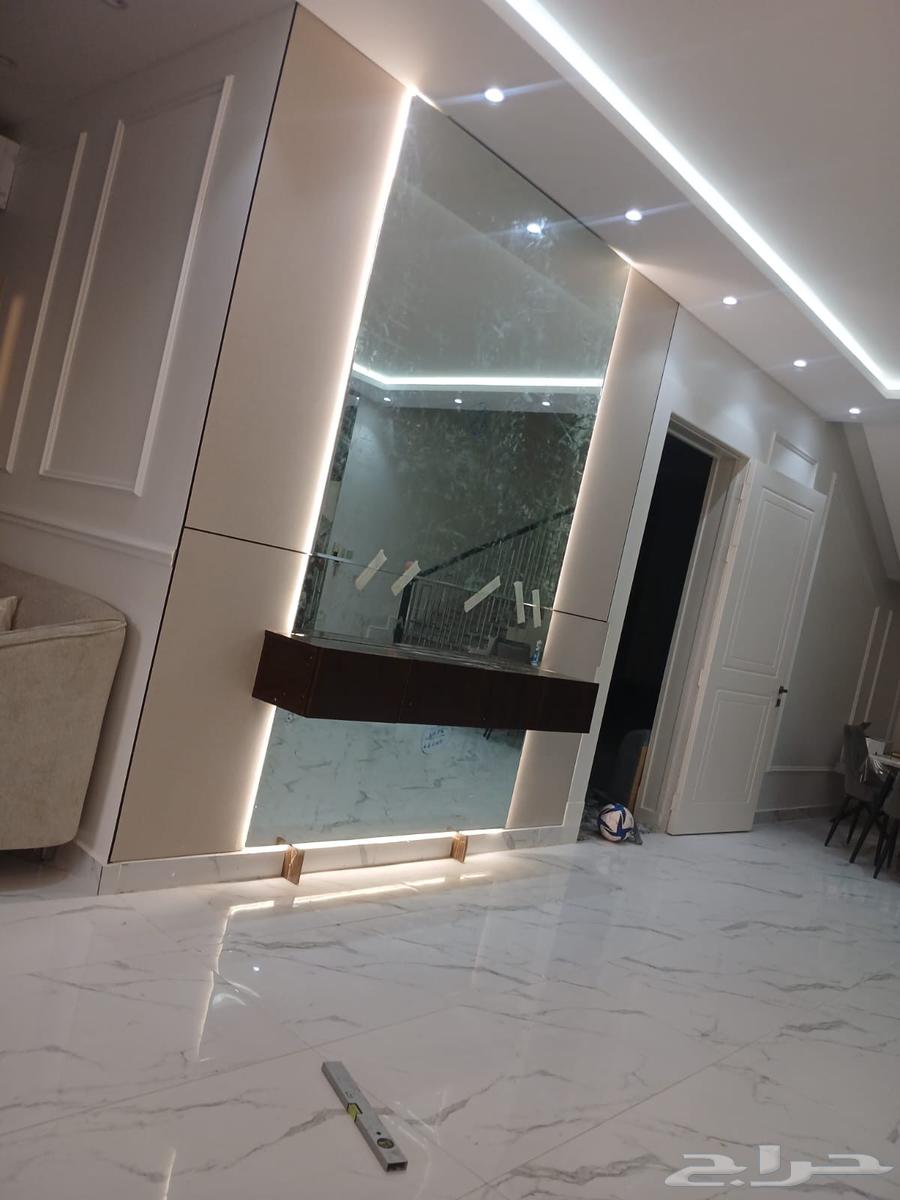 Tables, service and sink decorations63029678928387111