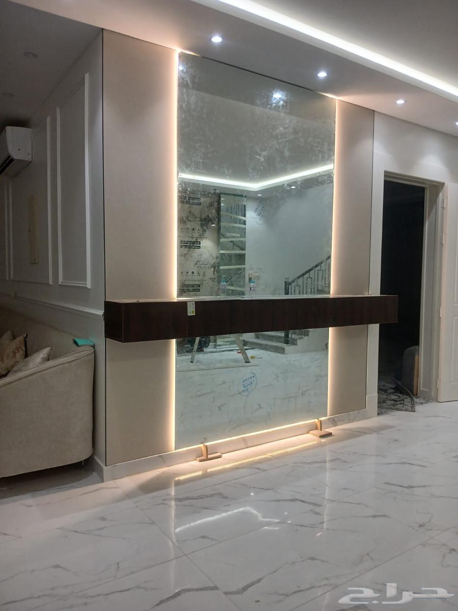 Tables, service and sink decorations63029678928387113