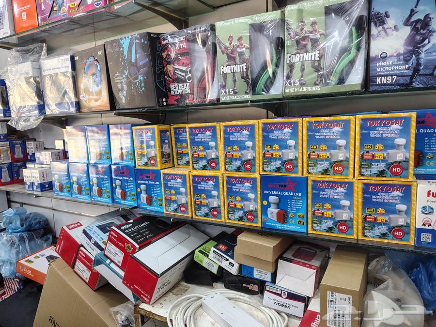 camera and satellite dish store63359121308802112