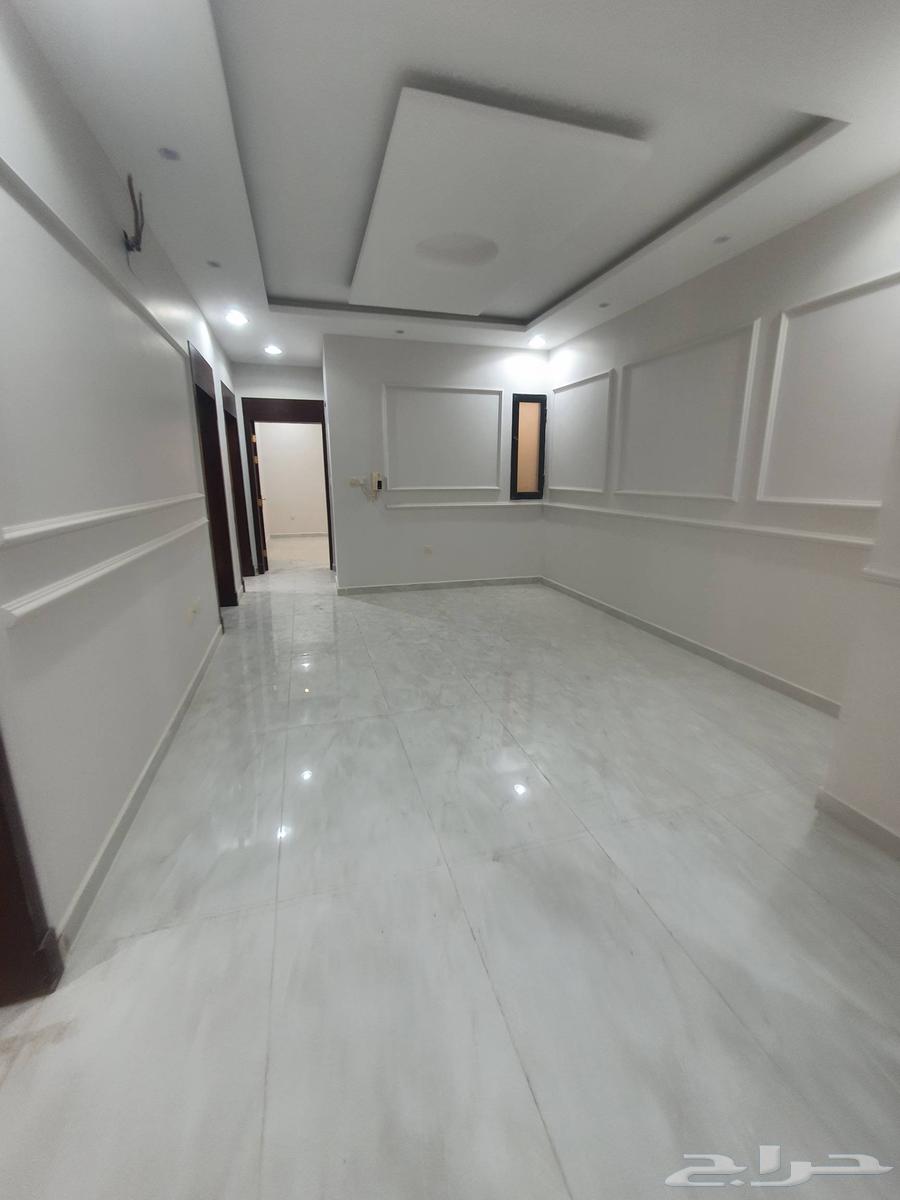 للبيع شقه تمليك جديده علويه فى حى النور بالدمام63357433730307114
