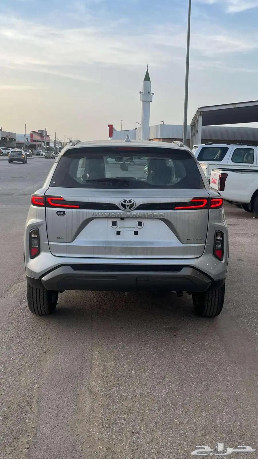 Toyota Urban Cruiser Standard and Full 202563055872483331111