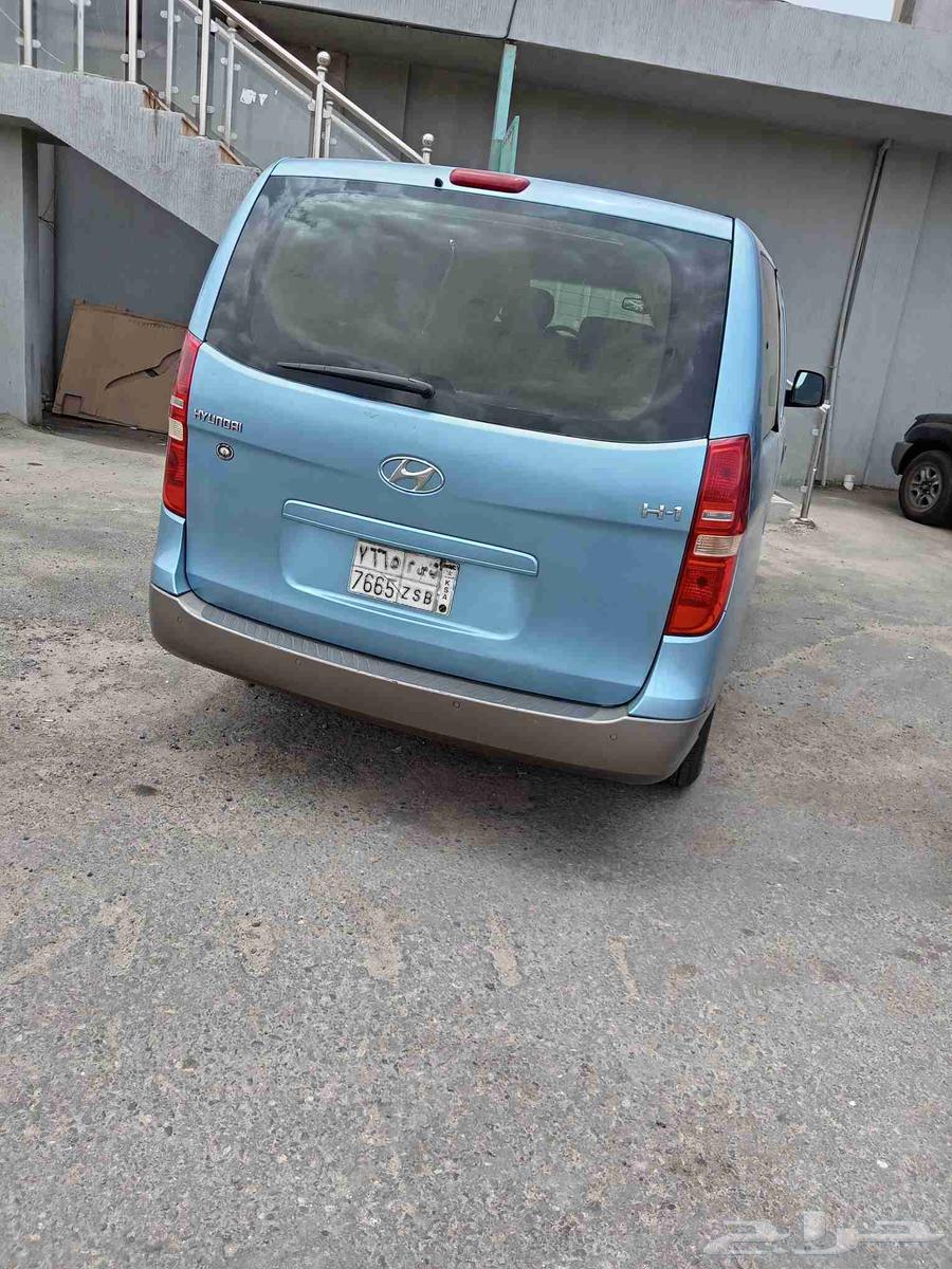 Hyundai H1 family car, transmission and body in good condition. All agency63614911161985111