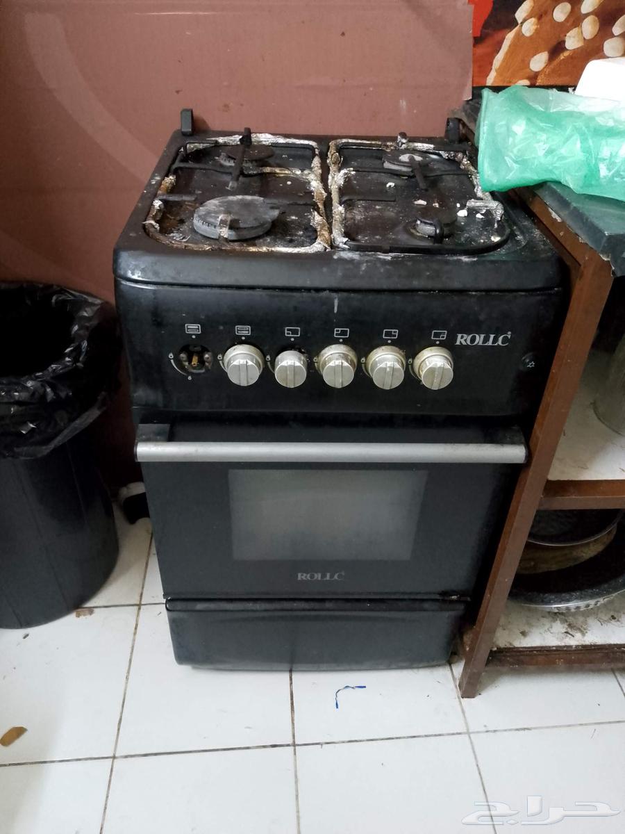 فرن شغال كهرباء وغاز ومع دبه غاز السعر 400ريال شامل الدبه63345996147331111