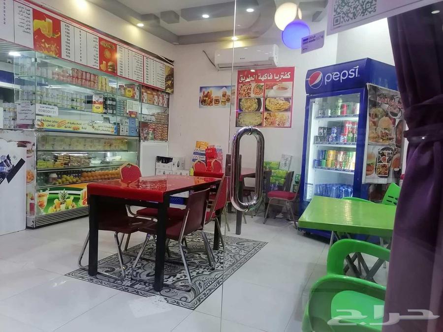 بوفية للتقبيل63345621139201114