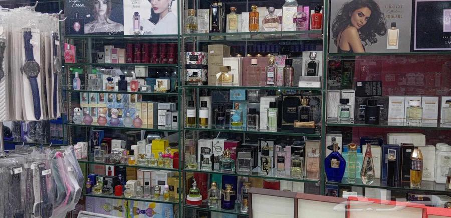 محل كماليات للبيع فتحتين شارع رئيسي63350689877762113
