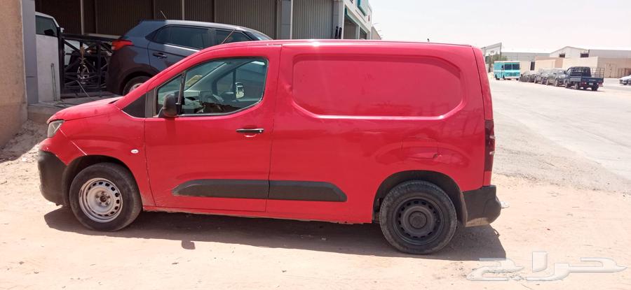 Peugeot Partner 2023, mileage 110 thousand63615048441219113