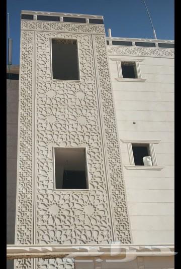 The alternative to stone is not colorful.63027919284738113
