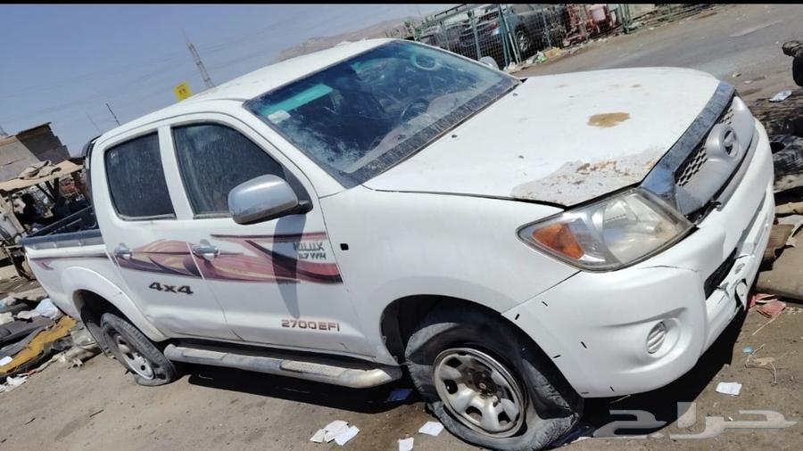 هايلكس دبل تشليح قطع غيار فقط63615383776257112