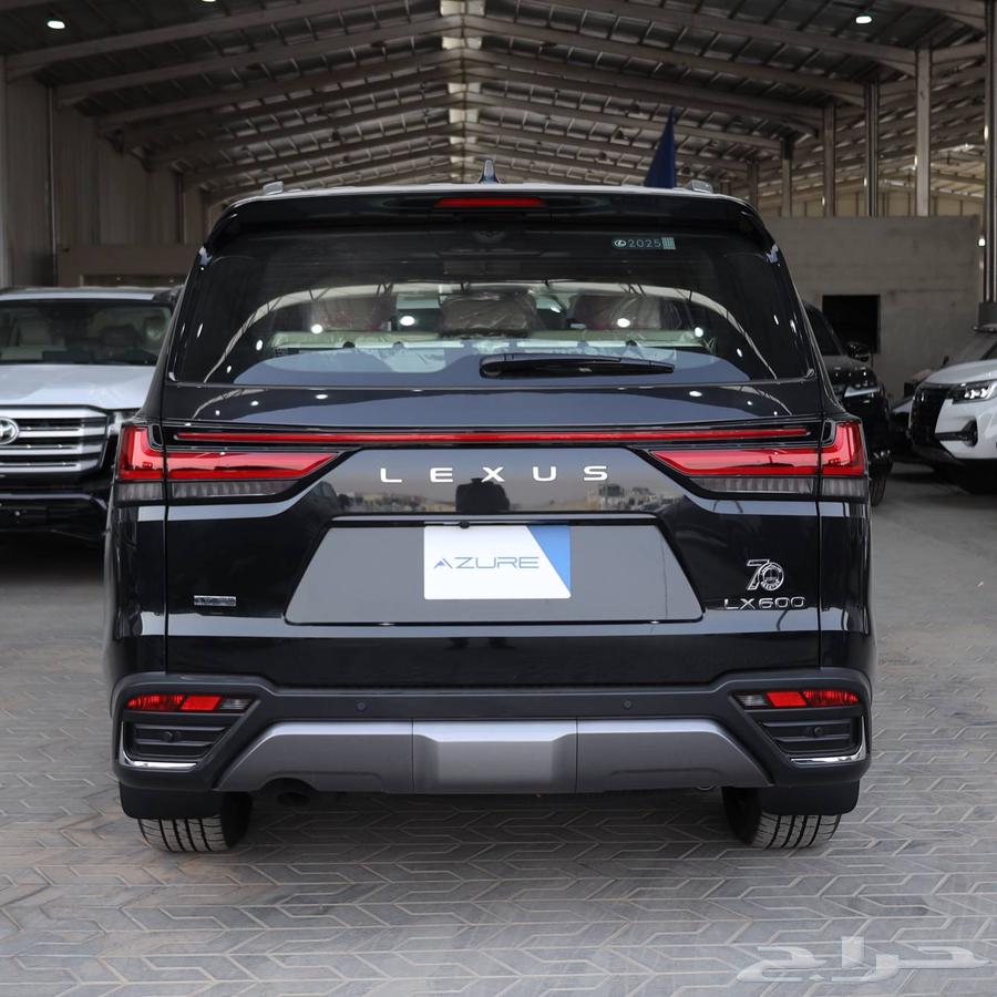 لكزس LX600 BB الساير أوف وايت 202563615532712578112