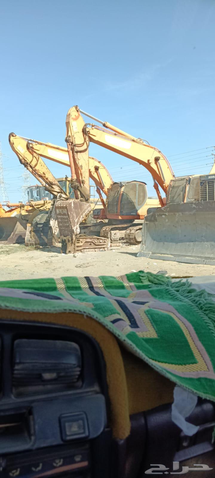 Ali Al-Jinnidi.. Dig. Fill. Demolish. Call us.63027926672130111