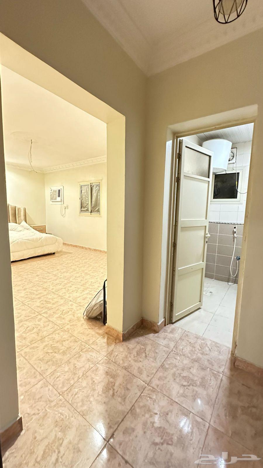 For sale: A duplex apartment on the second and third floors with a roof, 250 meters. Price 630 thousand.62897024902530113