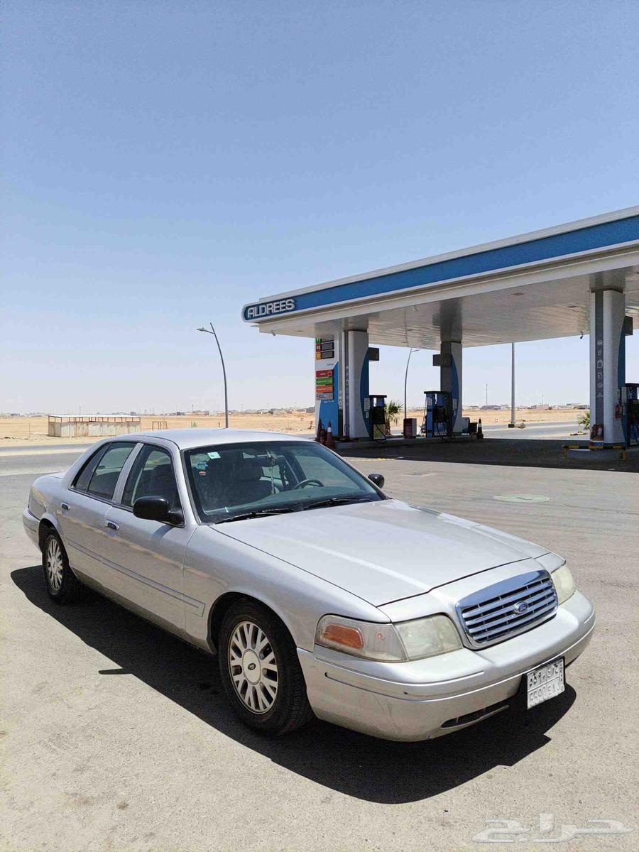 فورد كراون فكتوريا 200463183297677955111