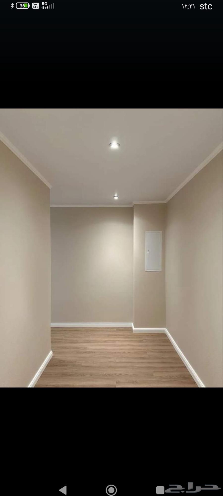 This is a teacher of varnishes paints63005064783874114