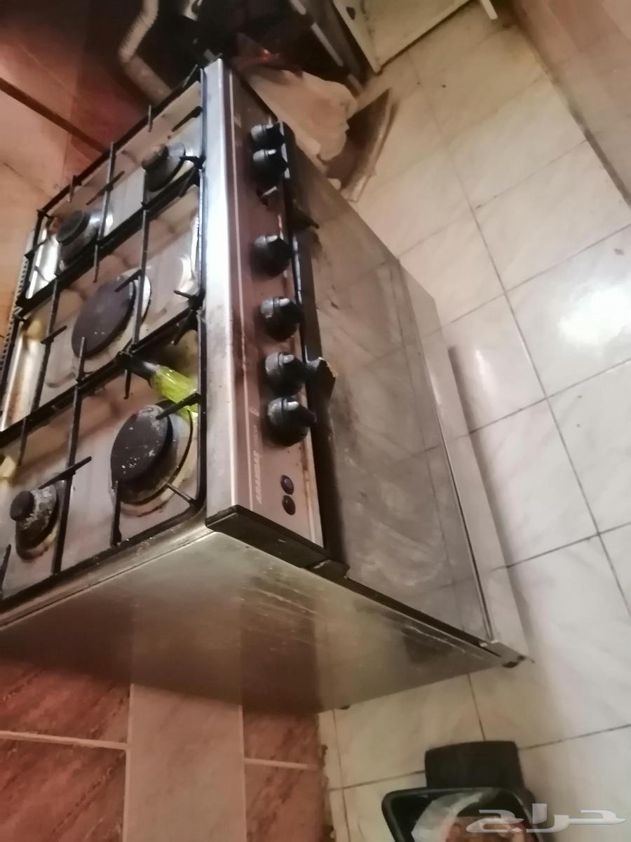 ثلاجه  فرن 5 عيون _دبه غاز الجاد يتواصل معي ولا نتخلف63331881148545112