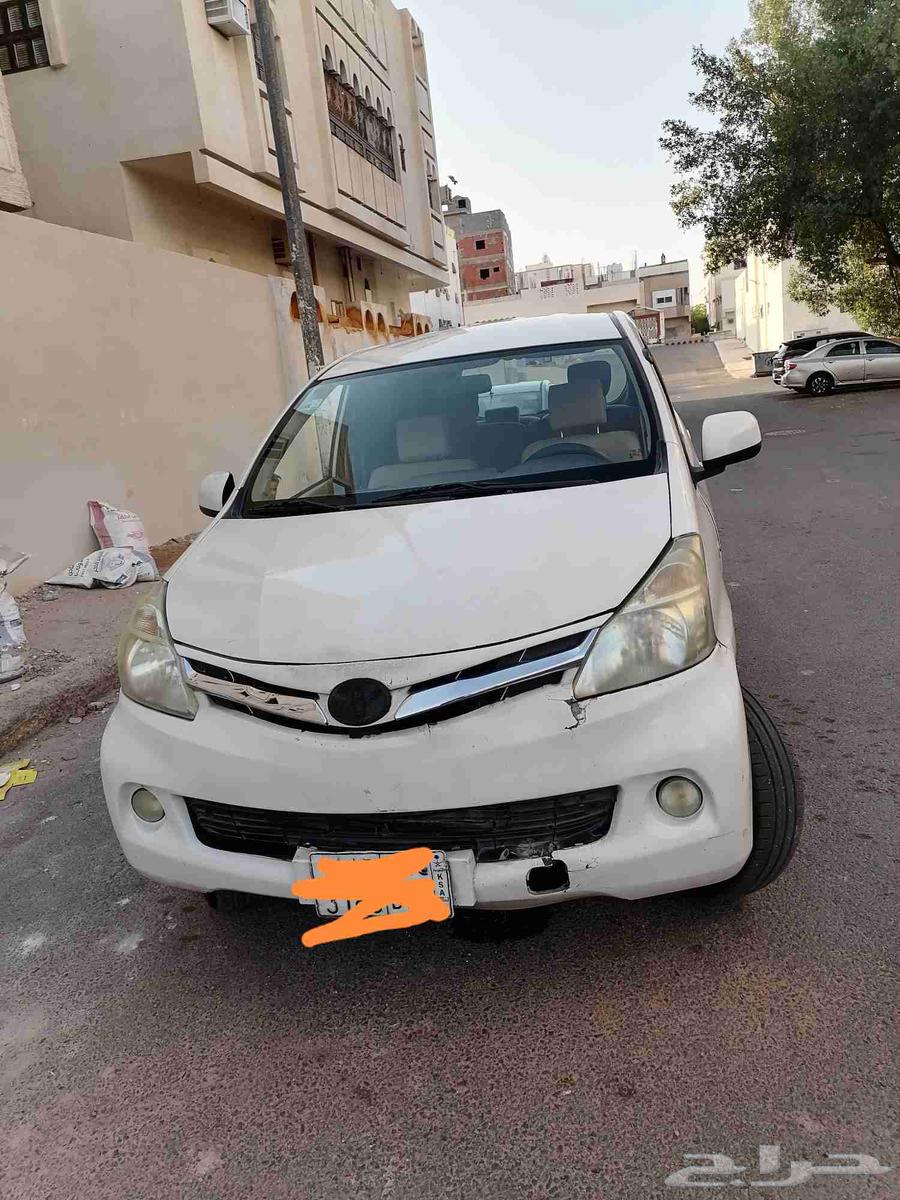 Toyota Avenza 2015 model63615997475970112