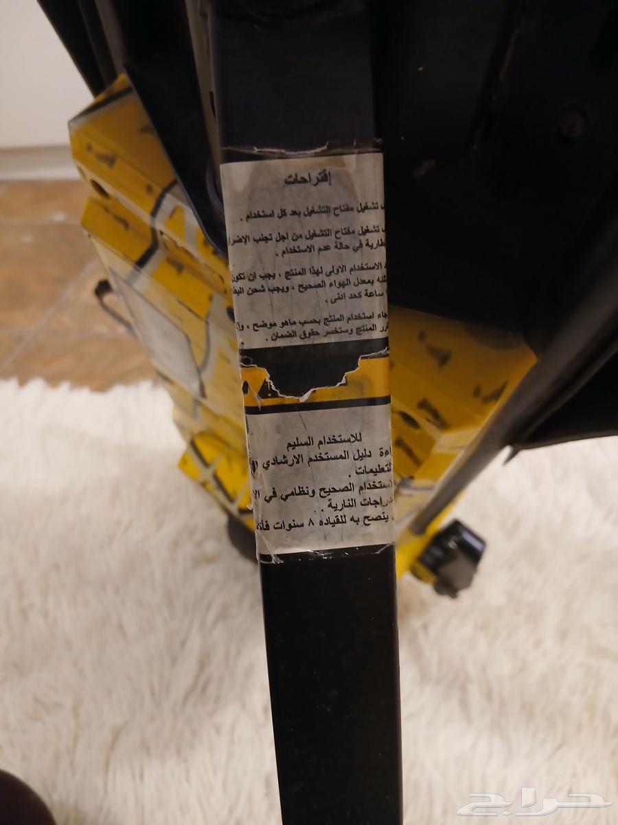 سكوتر كهربائي للبيع يحتاج بطارية 300 قابل للتفاوض63332232607875111