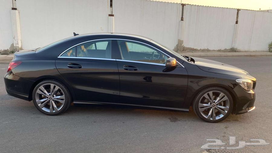 Mercedes 180 Model 201863615698922498111