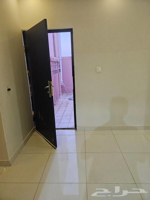 للإيجار شقة علوية عوايل بحي العليا63016509799553111